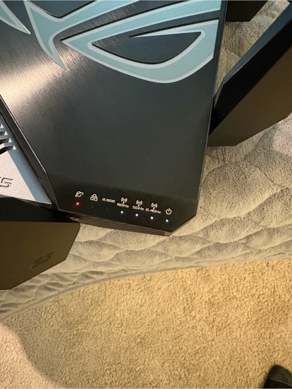 ASUS ROG Rapture Tri Band Gaming Router - Picture 4 of 9